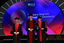 From left to right: Prof. Ariel Porat, President of TAU; Prof. Mark Shtaif, Rector of TAU; Prof. Jürgen Renn, Director at the MPI for the History of Science and Honouree.
